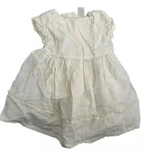 Baby Oshkosh B’gosh Cream Embroidered Dress Size 18 Months